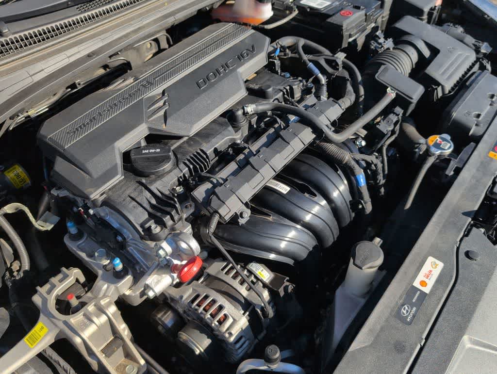 Thumbnail: 2022 Hyundai Elantra - 14