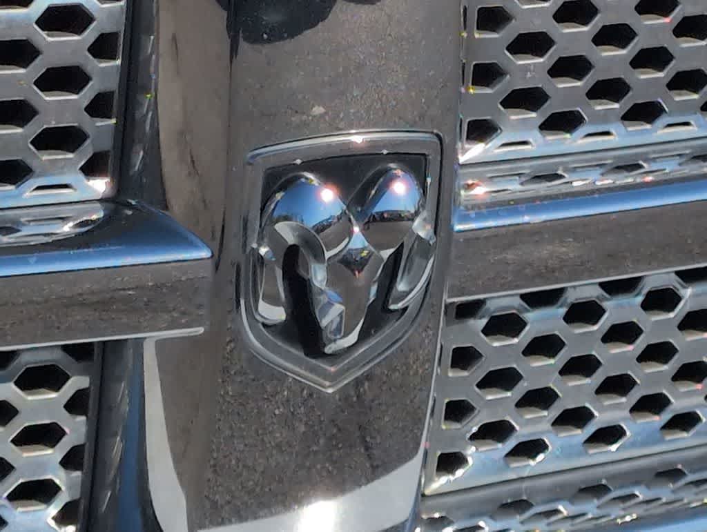 Thumbnail: 2011 RAM 1500 - 11