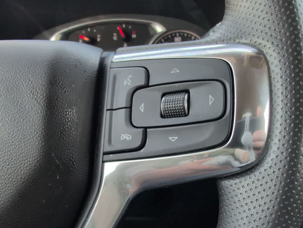 Thumbnail: 2023 Chevrolet Blazer - 25