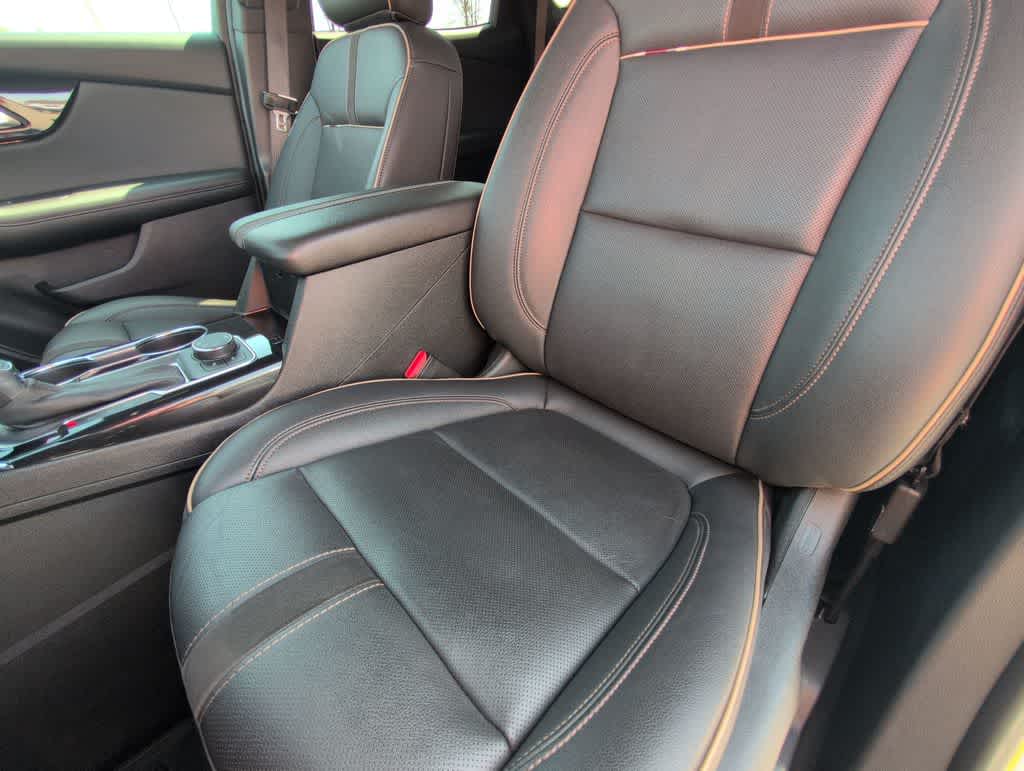 Thumbnail: 2021 Chevrolet Blazer - 16