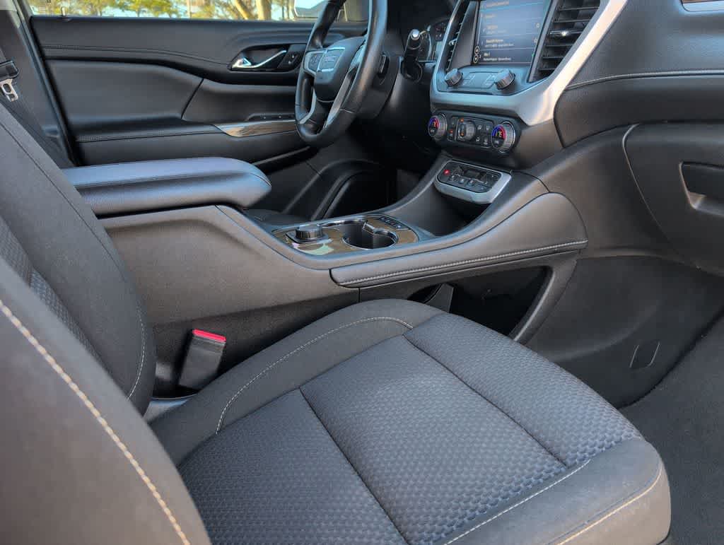 Thumbnail: 2023 GMC Acadia - 21