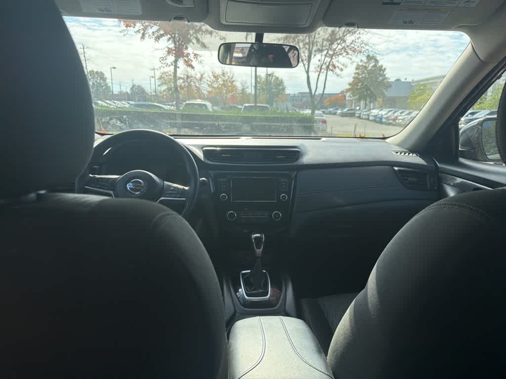 Thumbnail: 2018 Nissan Rogue - 6