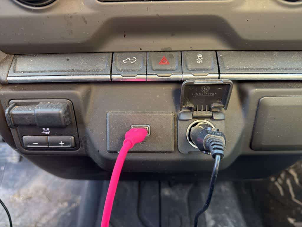 Thumbnail: 2019 Chevrolet Silverado 1500 - 10