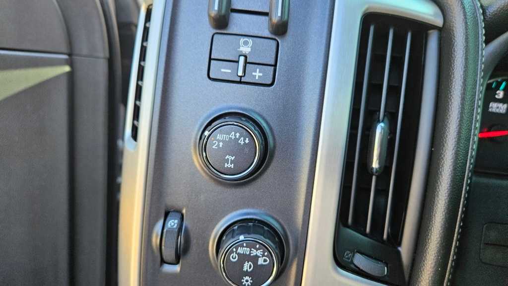Thumbnail: 2017 GMC Sierra 1500 - 8