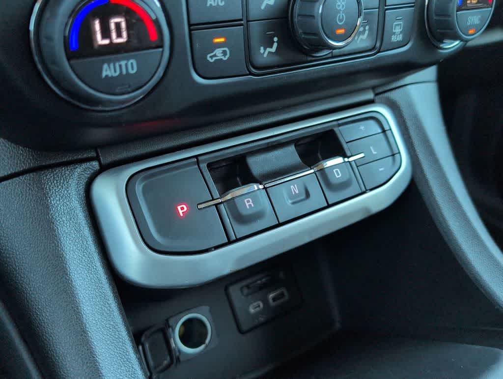 Thumbnail: 2023 GMC Acadia - 35