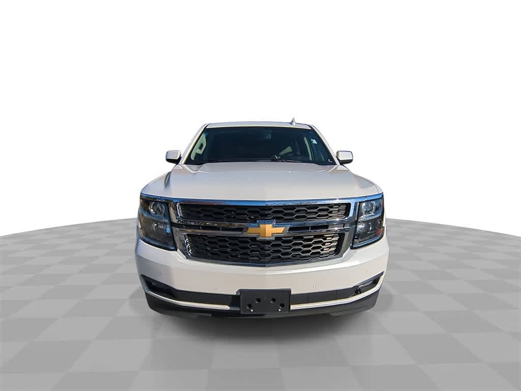 Thumbnail: 2018 Chevrolet Suburban - 3
