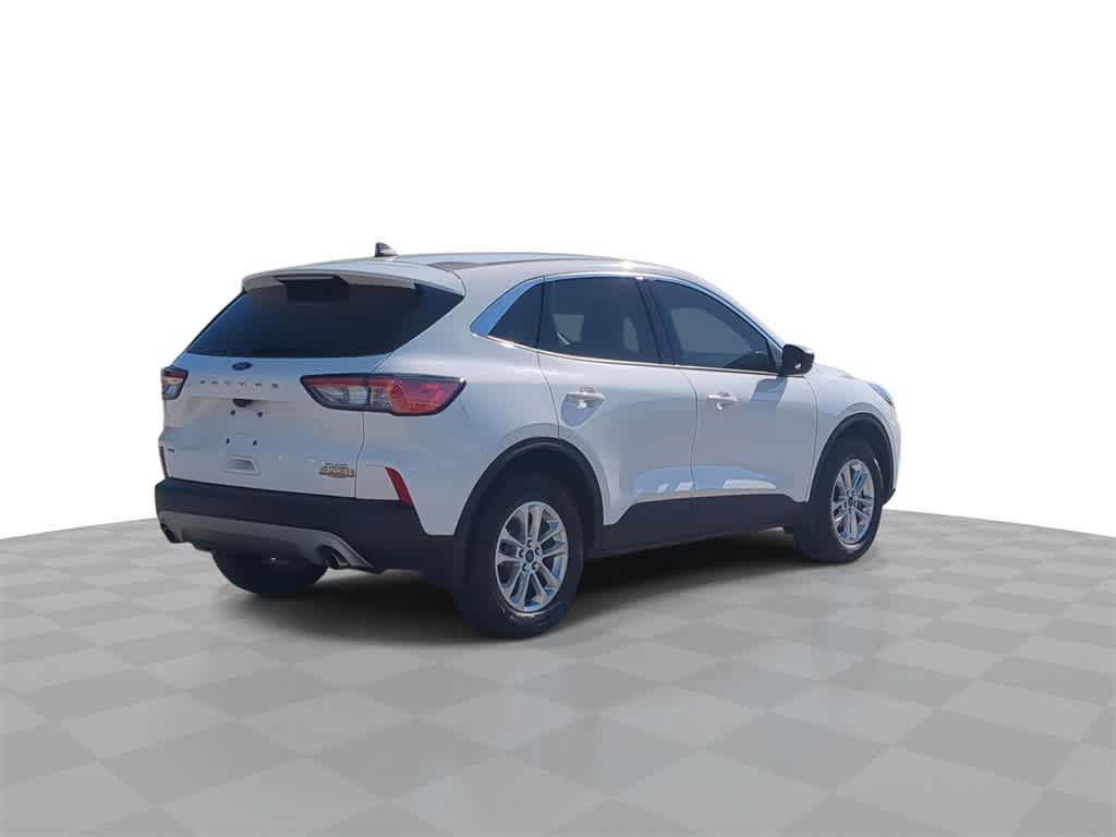 Thumbnail: 2022 Ford Escape - 8