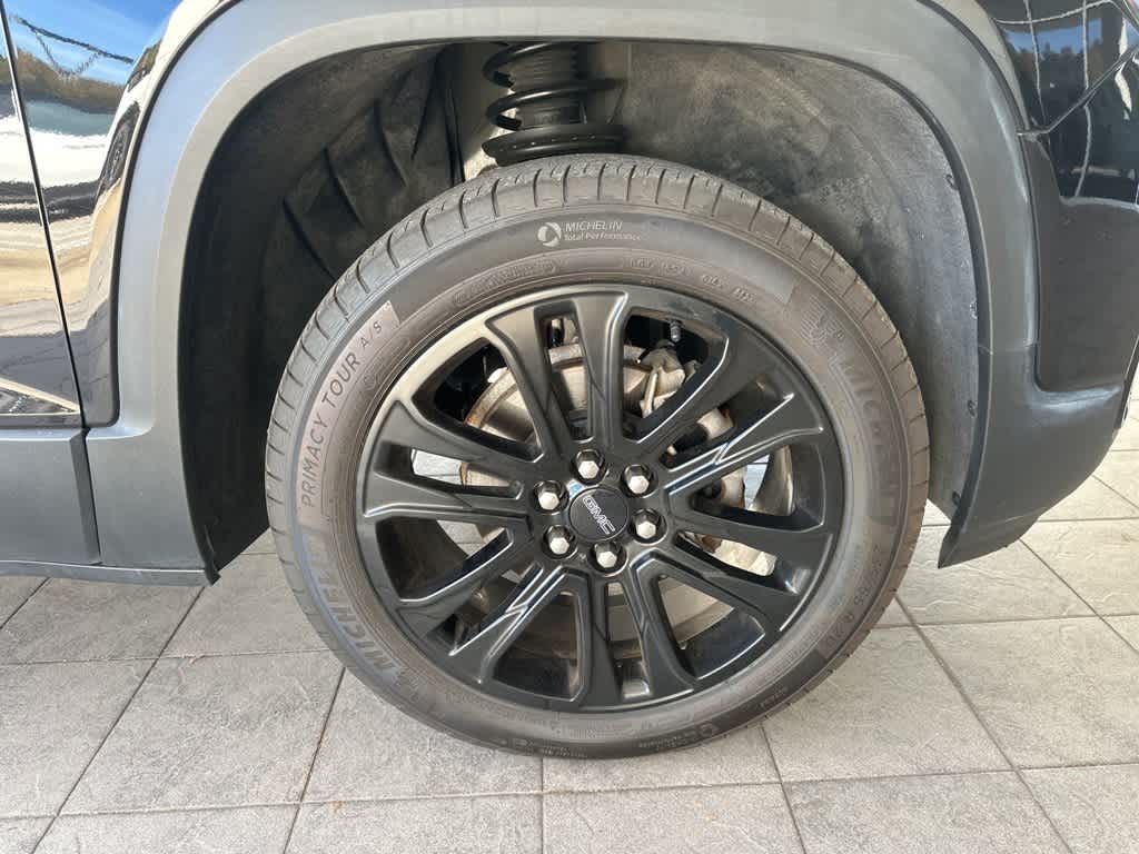 Thumbnail: 2023 GMC Acadia - 8