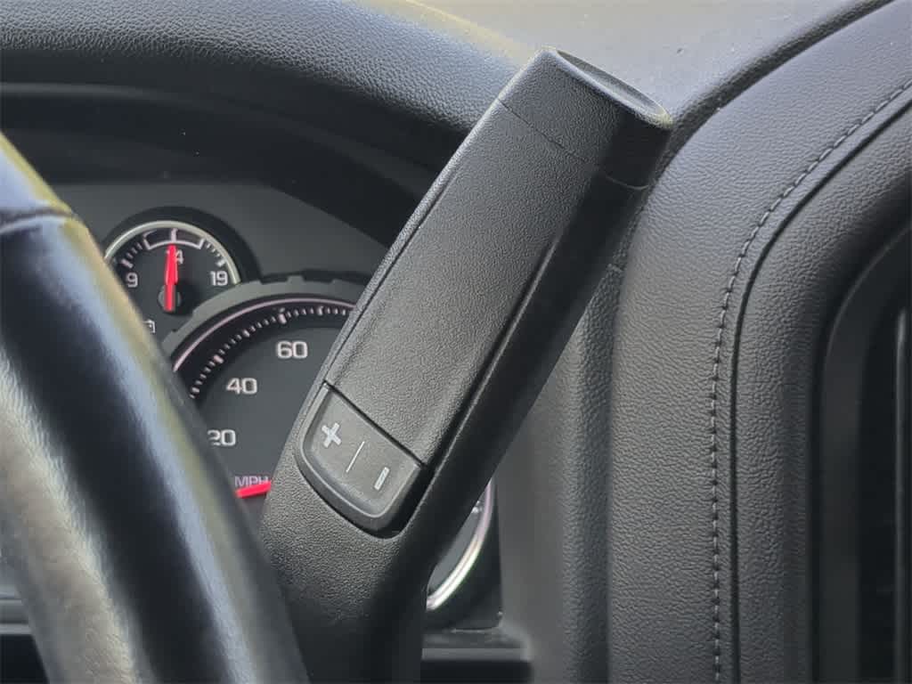 Thumbnail: 2020 Chevrolet Silverado 1500 - 29