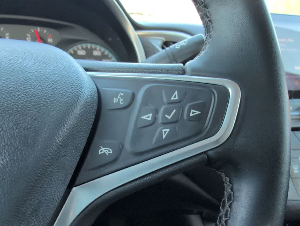 Thumbnail: 2023 Chevrolet Malibu - 24