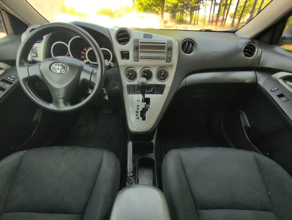 Thumbnail: 2010 Toyota Matrix - 15