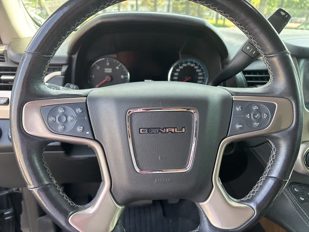 Thumbnail: 2019 GMC Yukon XL - 4