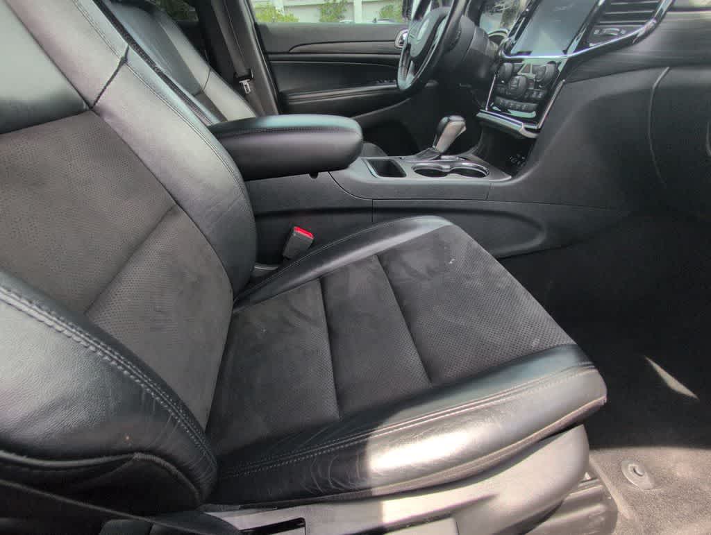 Thumbnail: 2020 Jeep Grand Cherokee - 23