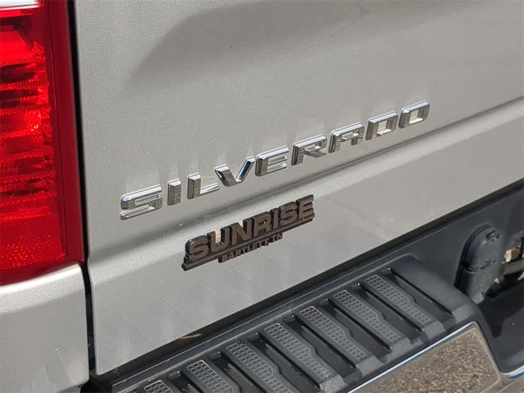 Thumbnail: 2020 Chevrolet Silverado 1500 - 12