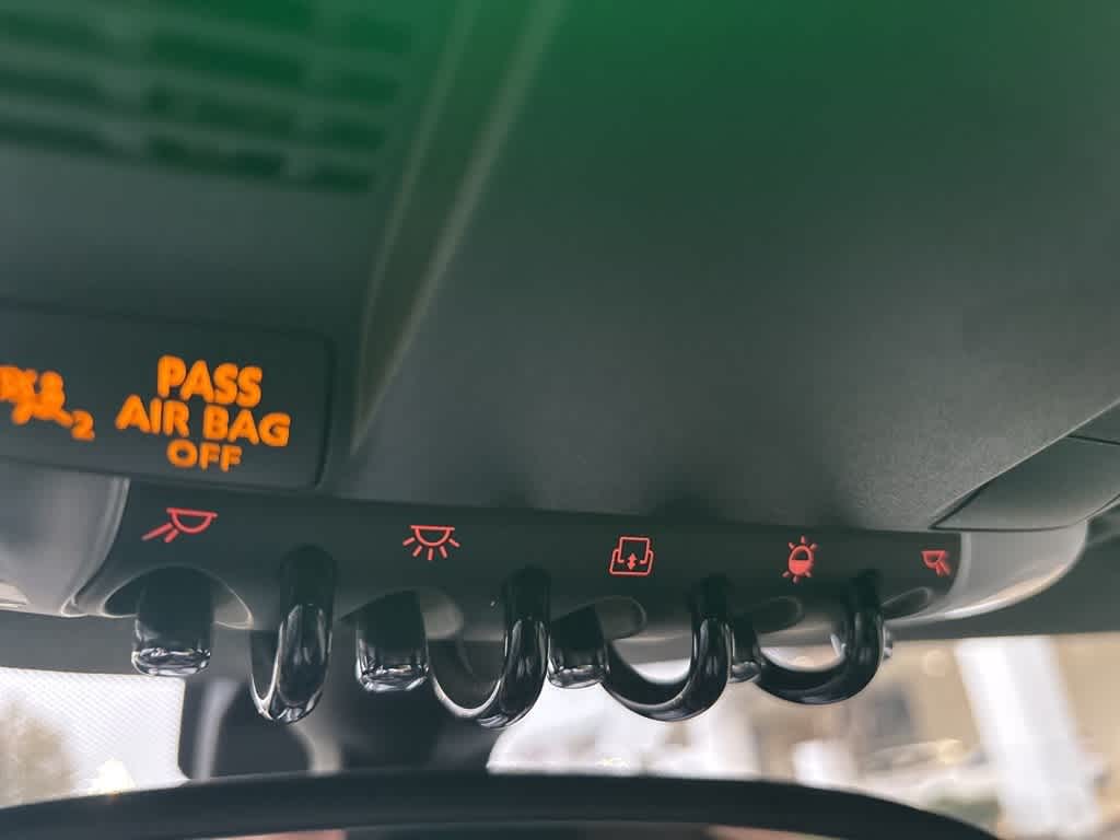 Thumbnail: 2014 MINI Cooper Paceman - 20