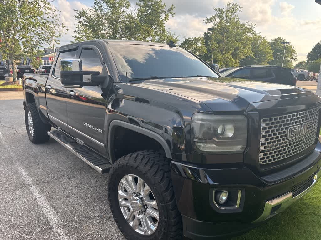 2016 GMC Sierra 2500 Denali 9