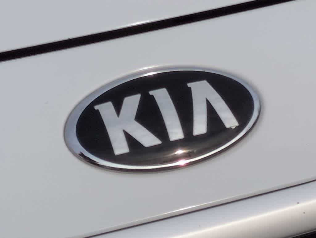 Thumbnail: 2021 Kia Forte - 12
