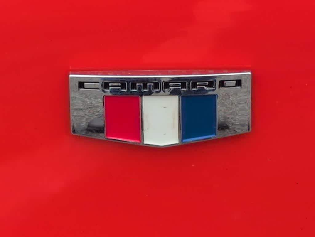 Thumbnail: 2019 Chevrolet Camaro - 12