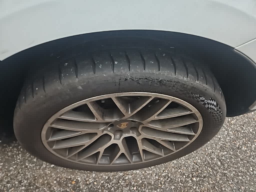 2021 Porsche Macan S 4