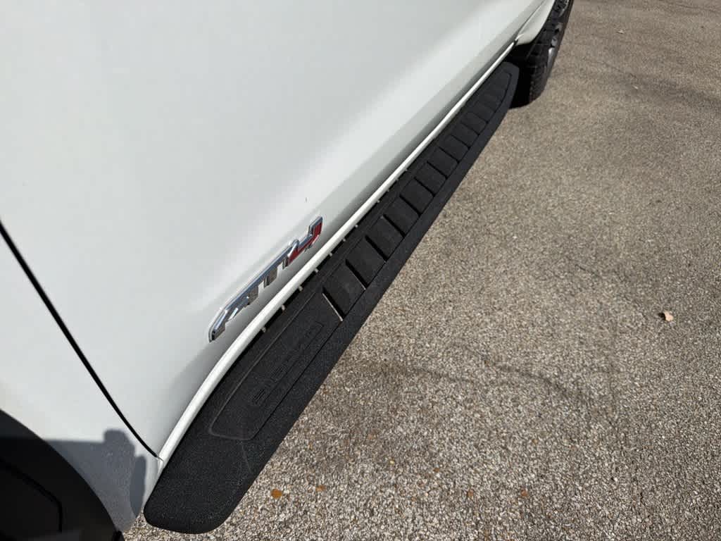 Thumbnail: 2022 GMC Sierra 1500 - 4