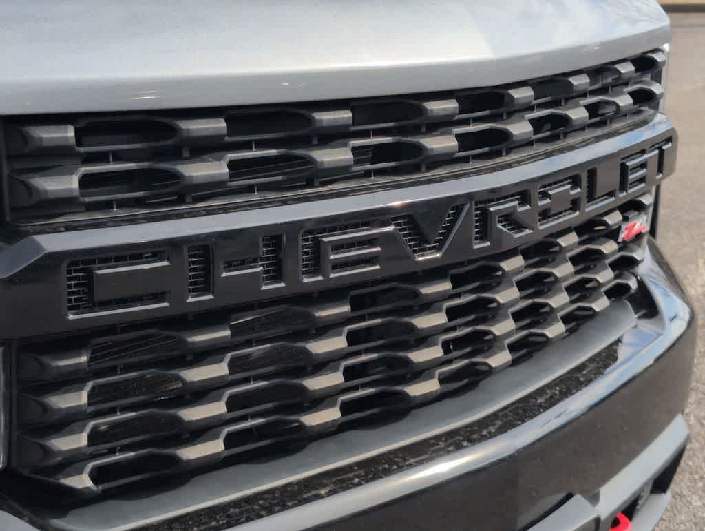 Thumbnail: 2020 Chevrolet Silverado 1500 - 11