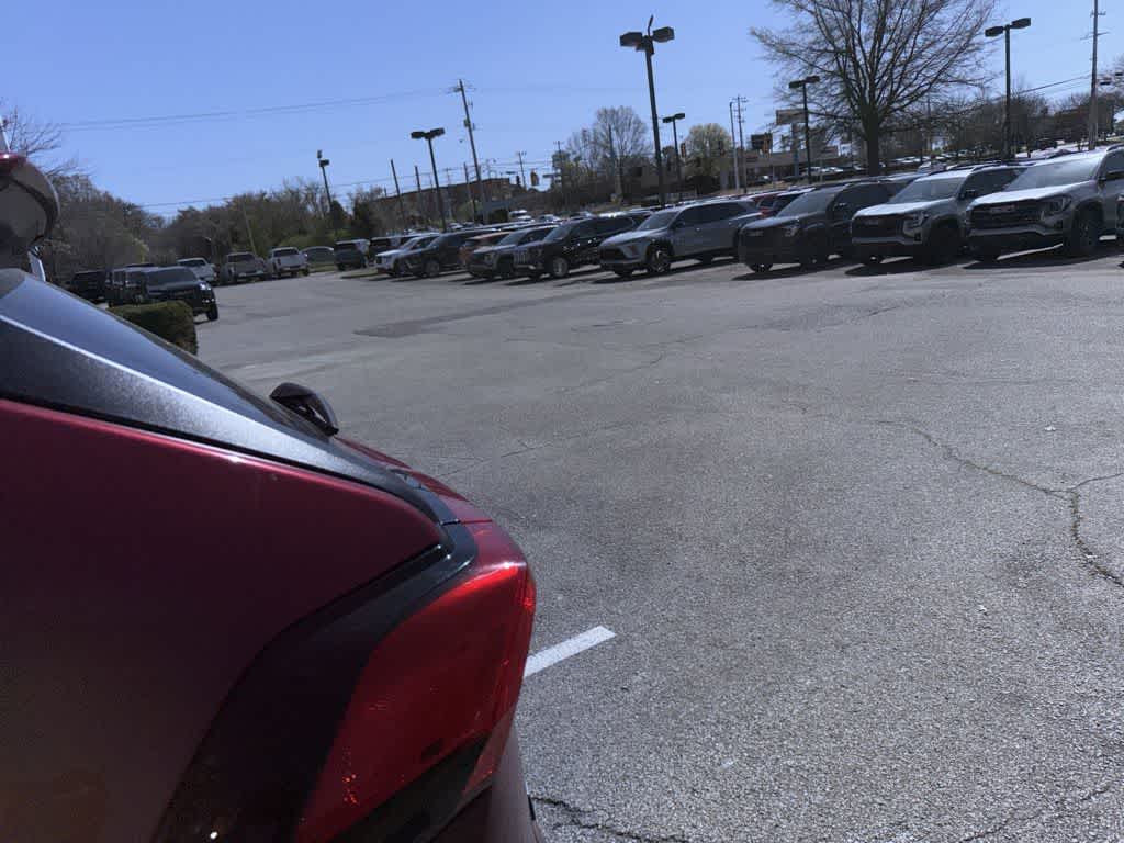 Thumbnail: 2021 Toyota RAV4 - 11