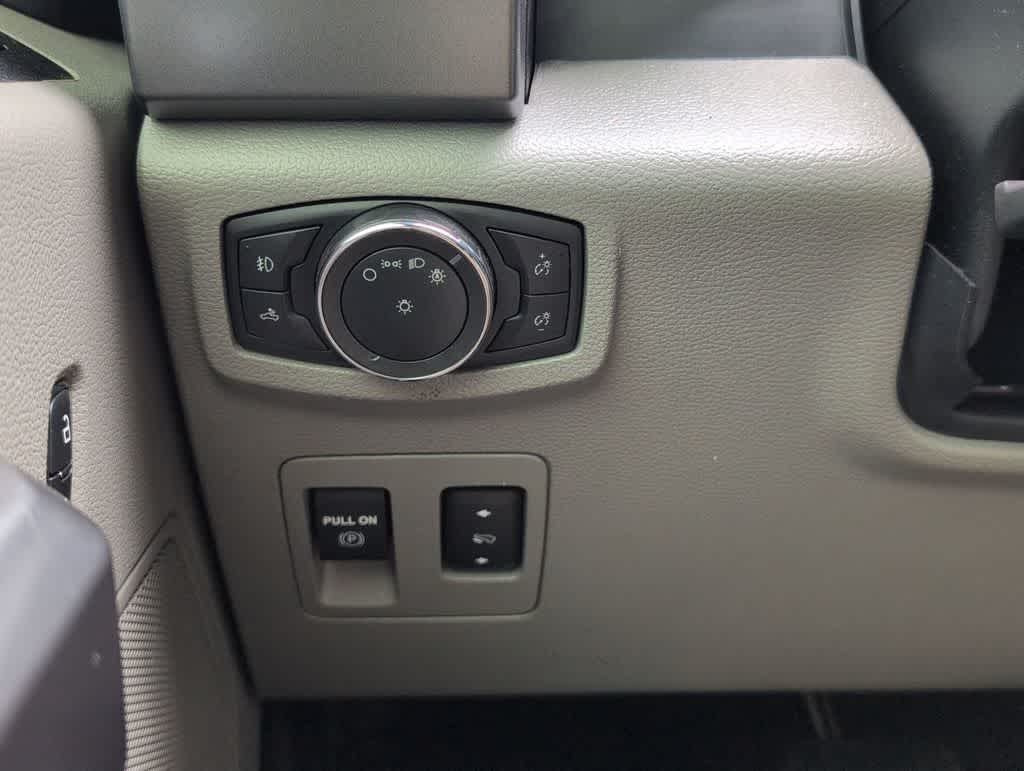 Thumbnail: 2020 Ford F-150 - 27