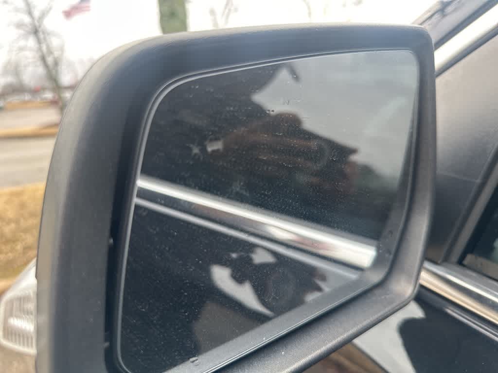 Thumbnail: 2023 GMC Acadia - 5