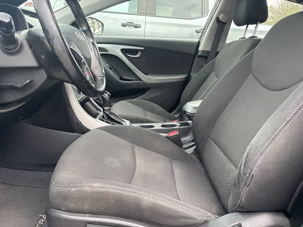 Thumbnail: 2016 Hyundai Elantra - 11