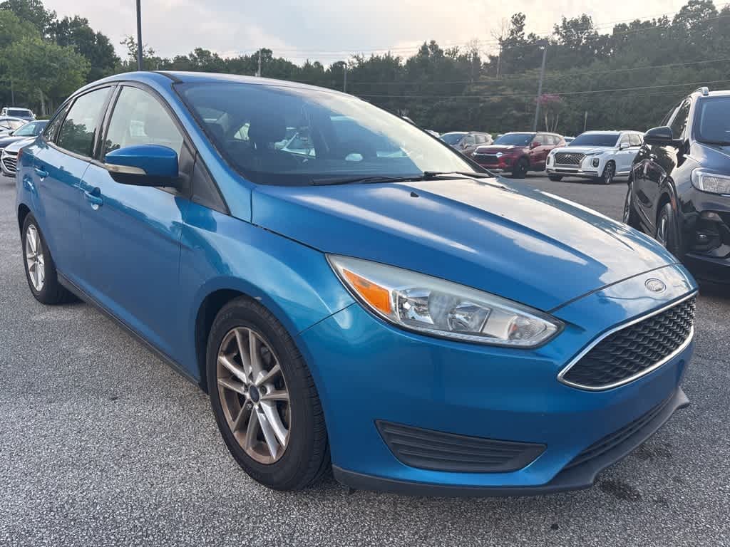 Thumbnail: 2016 Ford Focus - 13