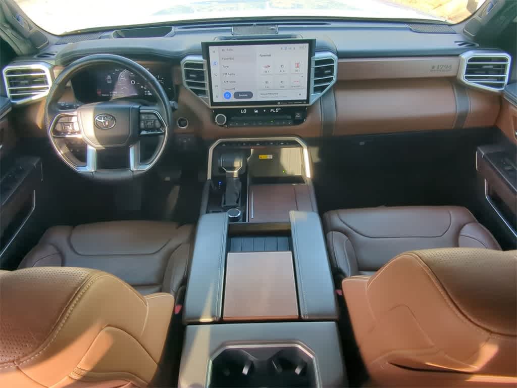 Thumbnail: 2022 Toyota Tundra - 16