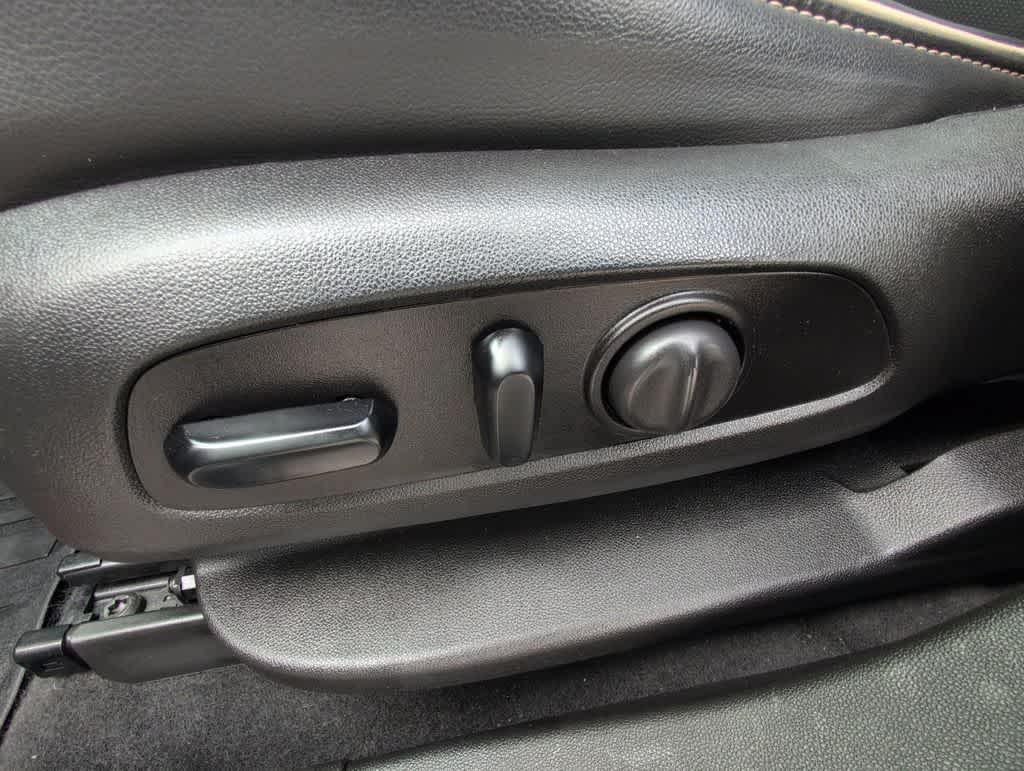 Thumbnail: 2021 GMC Acadia - 18