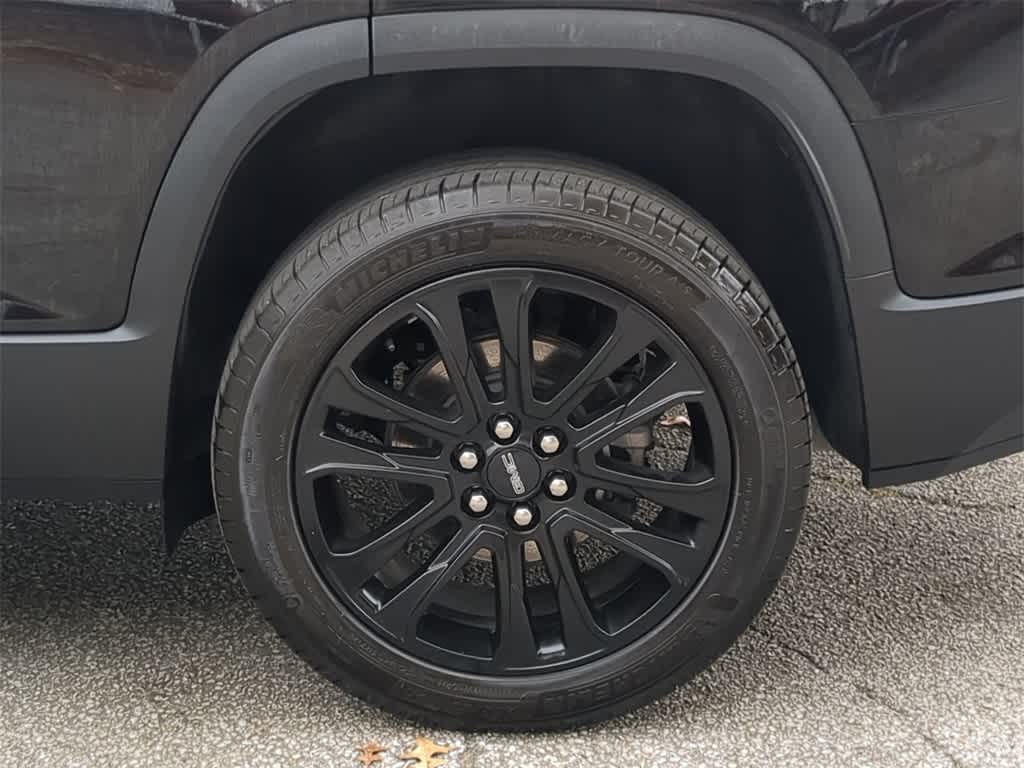 Thumbnail: 2023 GMC Acadia - 14