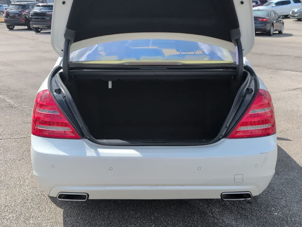 Thumbnail: 2012 Mercedes-Benz S-Class - 36