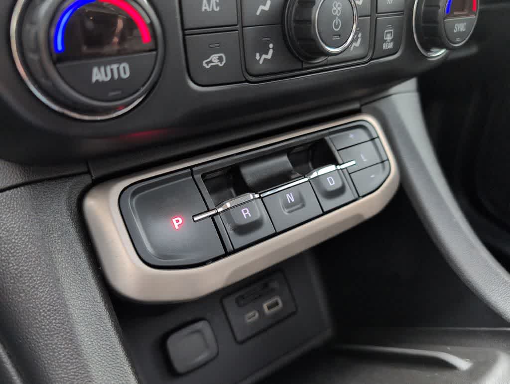 Thumbnail: 2021 GMC Acadia - 35