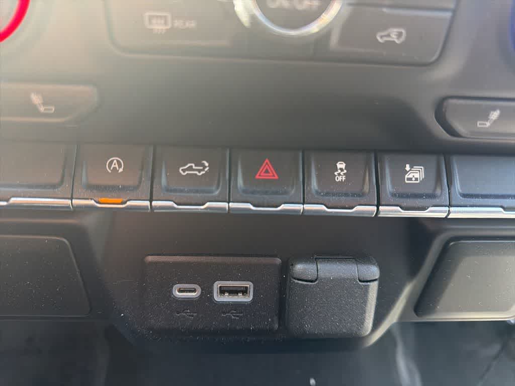 Thumbnail: 2021 Chevrolet Silverado 1500 - 14