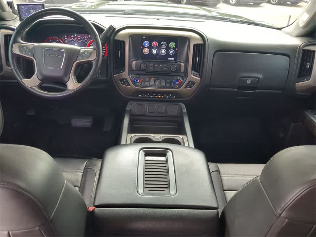 2016 GMC Sierra 2500 Denali 16