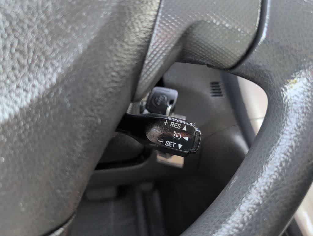 Thumbnail: 2010 Toyota Matrix - 23