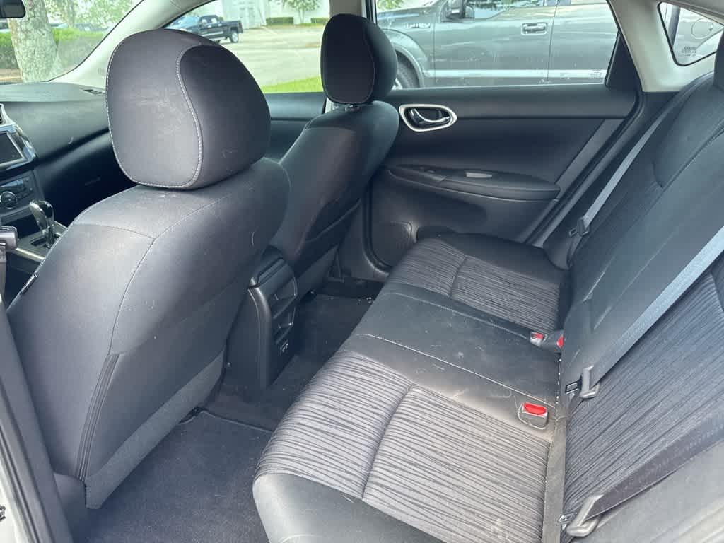 Thumbnail: 2019 Nissan Sentra - 3