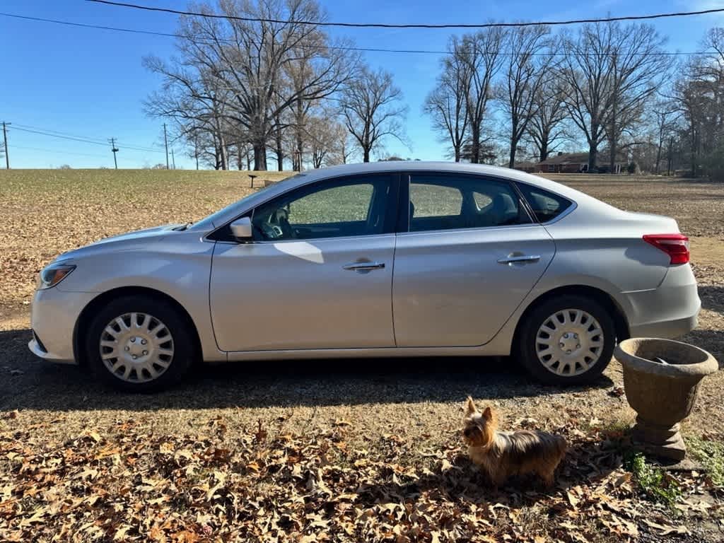 Thumbnail: 2018 Nissan Sentra - 2