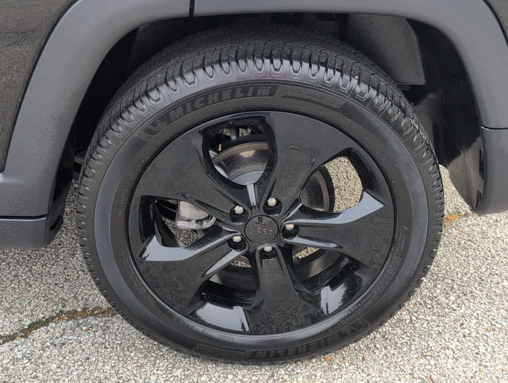 Thumbnail: 2020 Jeep Compass - 14