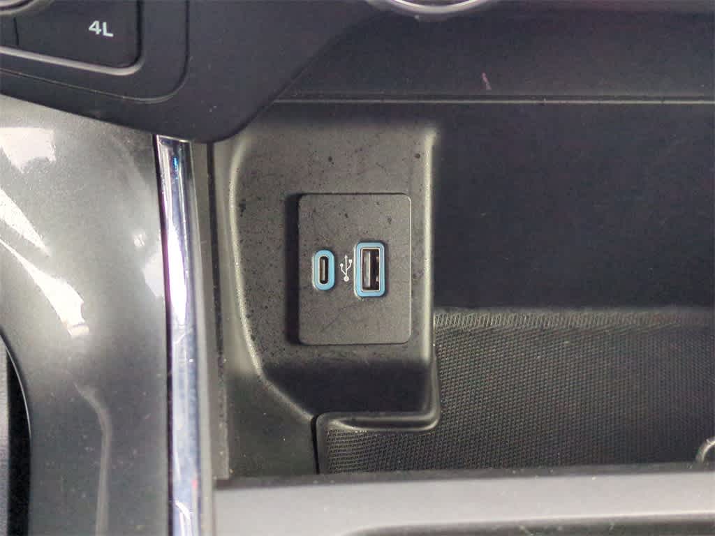 Thumbnail: 2021 Ford F-150 - 31