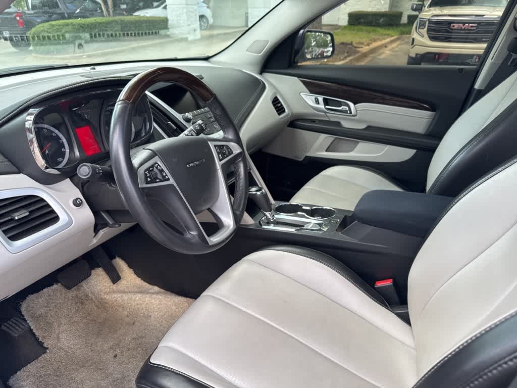 Thumbnail: 2017 GMC Terrain - 3