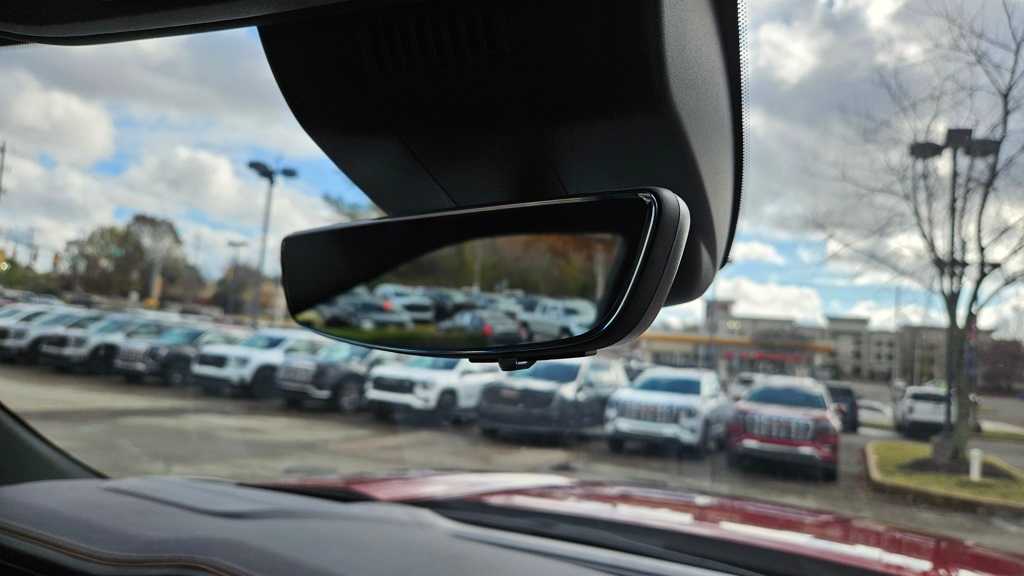 Thumbnail: 2024 GMC Sierra 1500 - 14