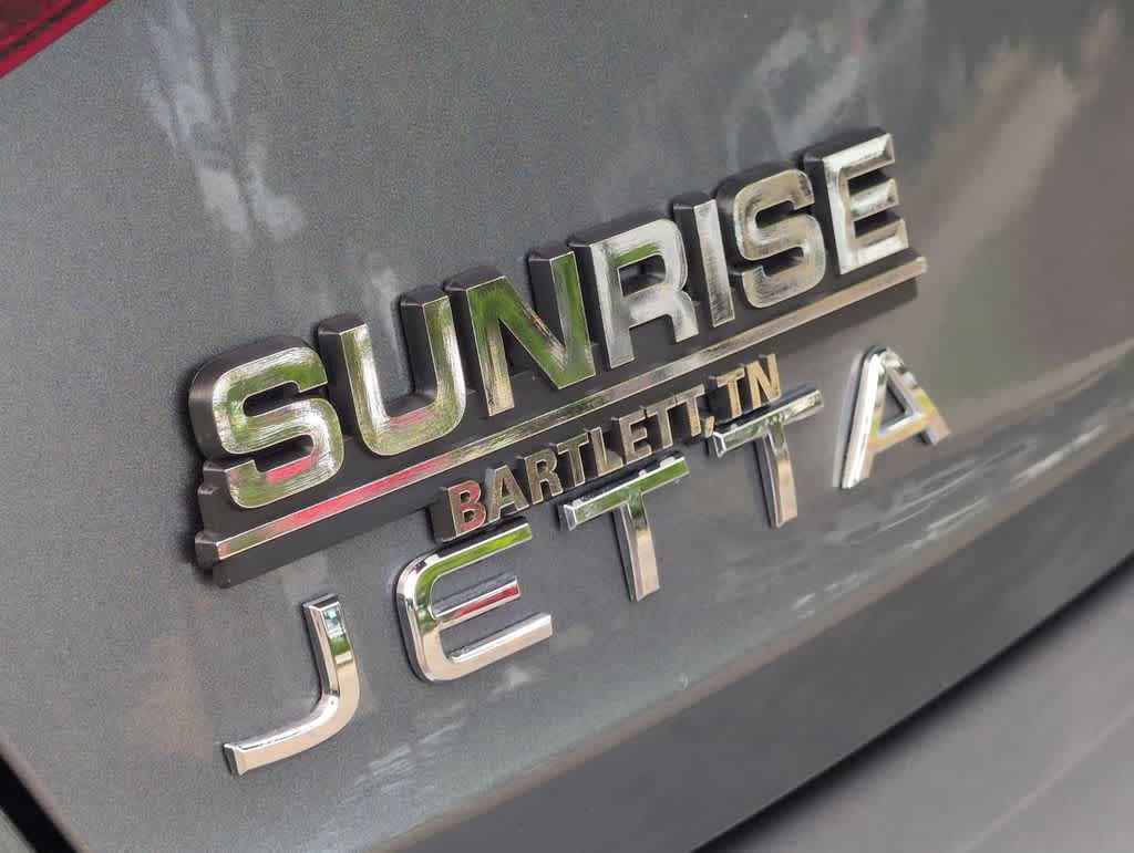 Thumbnail: 2024 Volkswagen Jetta - 12