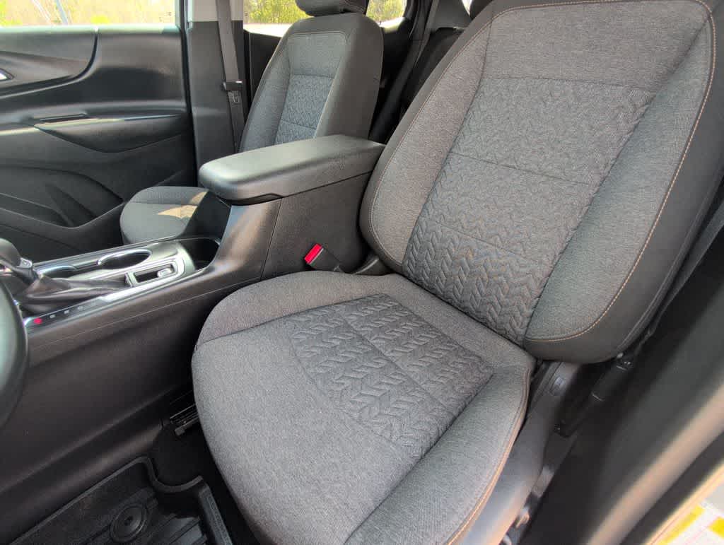 Thumbnail: 2023 Chevrolet Equinox - 16