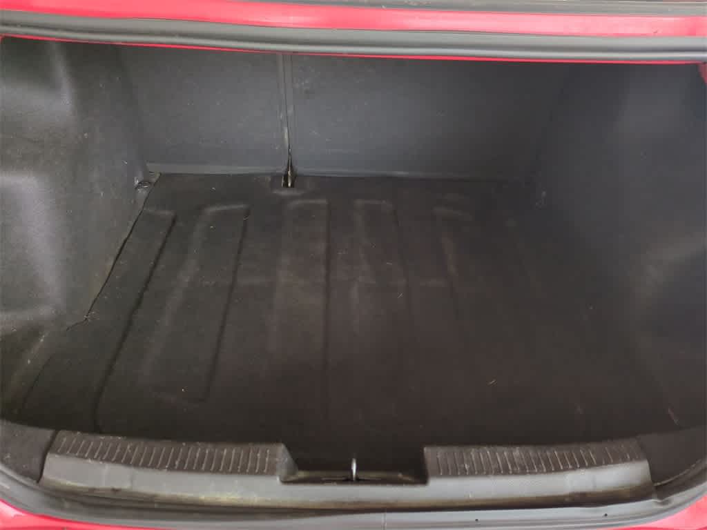 Thumbnail: 2017 Chevrolet Sonic - 32