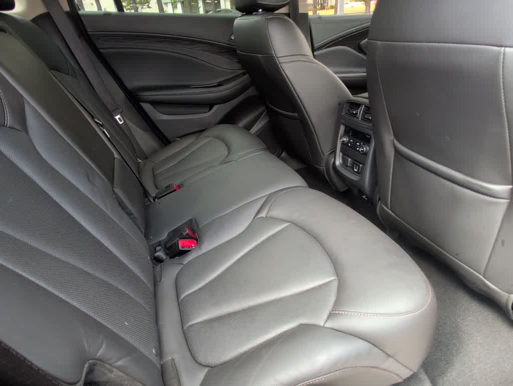 Thumbnail: 2017 Buick Envision - 22