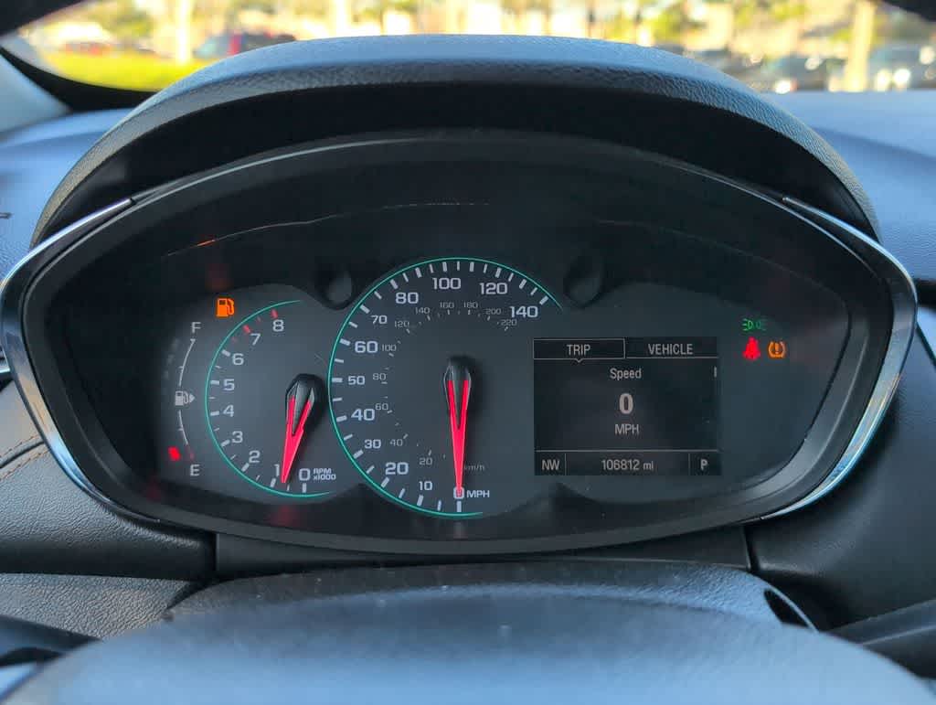 Thumbnail: 2017 Chevrolet Trax - 34