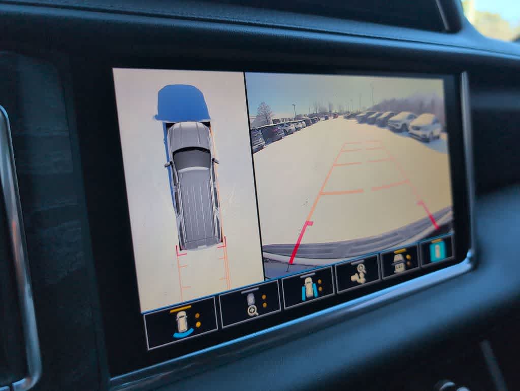 Thumbnail: 2021 GMC Yukon - 32